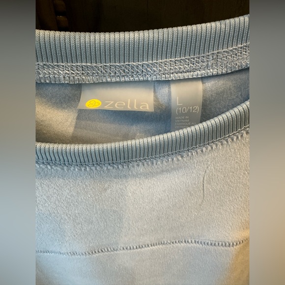 Girl’s Zella Velour sweater - Picture 2 of 5